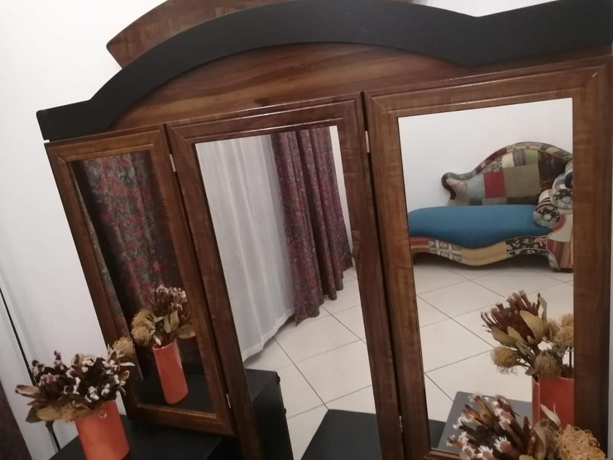 Palm View Guest House 프레토리아 외부 사진