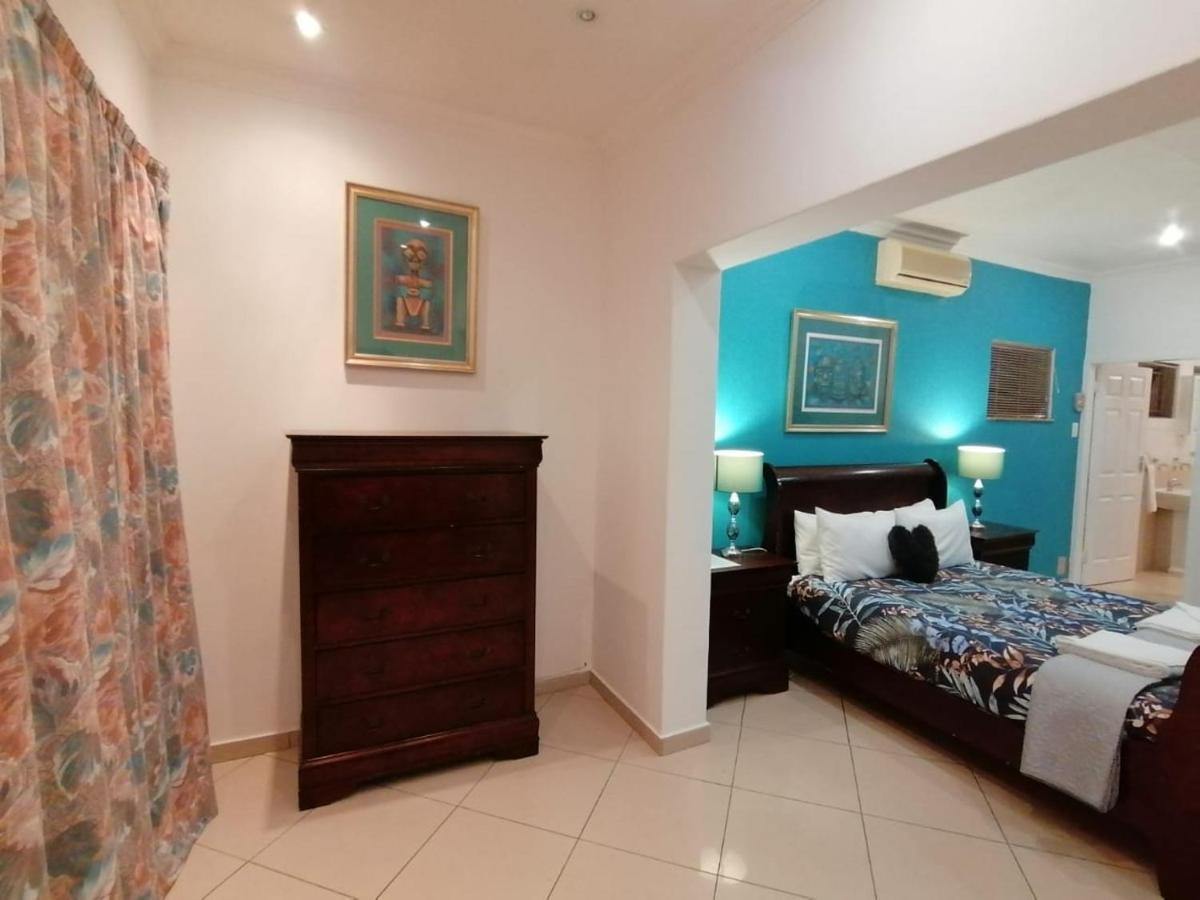 Palm View Guest House 프레토리아 외부 사진