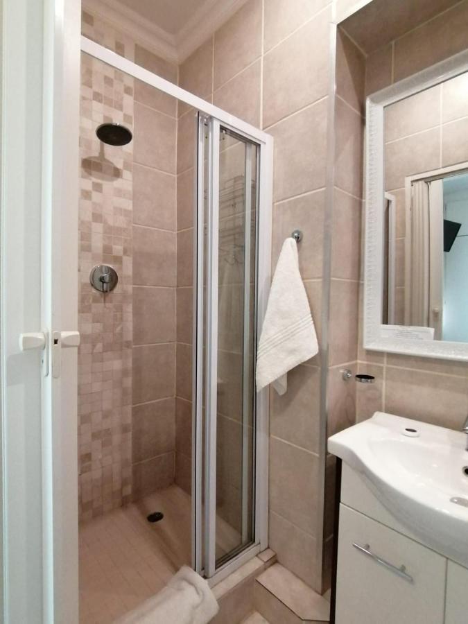 Palm View Guest House 프레토리아 외부 사진